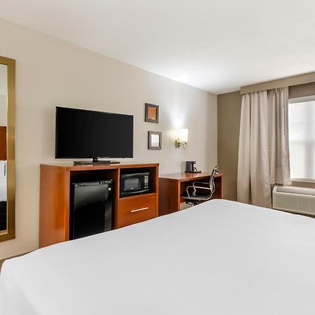 Comfort Inn Wytheville - Fort Chiswell Max Meadows Exteriör bild