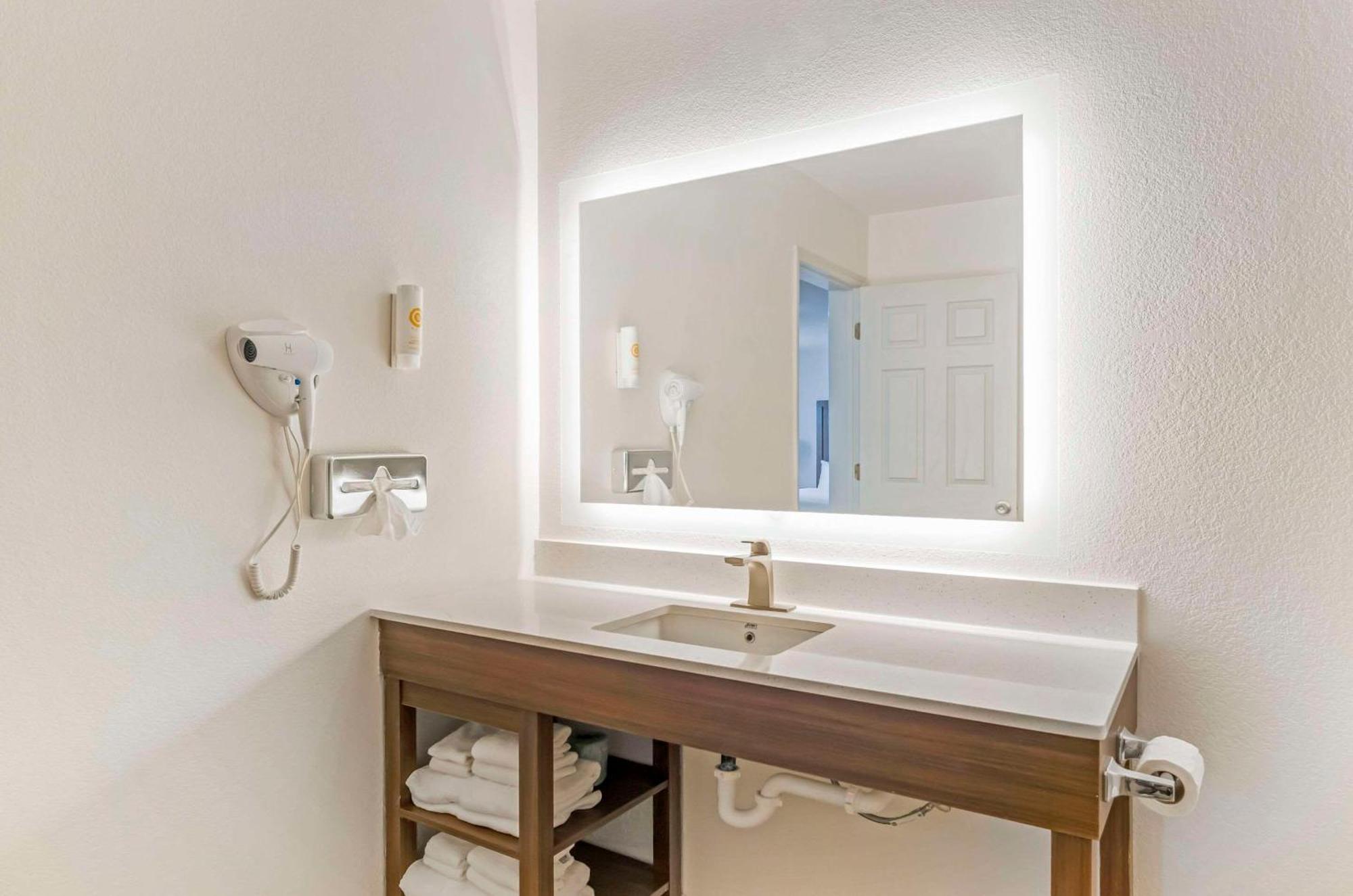 Comfort Inn Wytheville - Fort Chiswell Max Meadows Exteriör bild